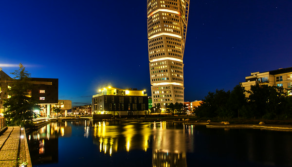 vastra-hamnen-turning-torso