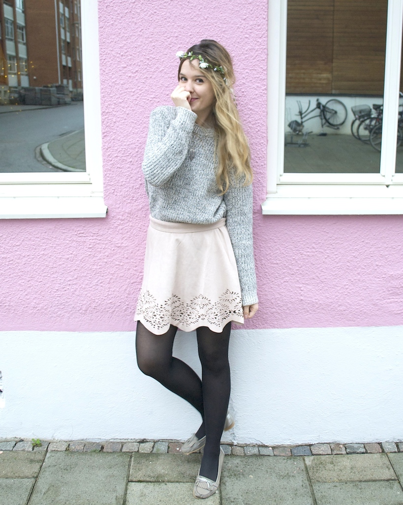 pink skirt winter outfit