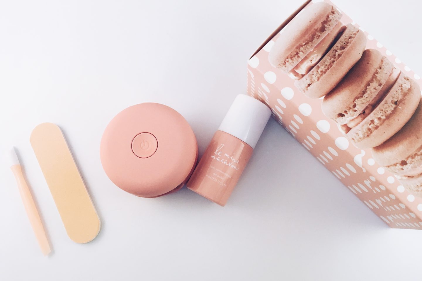 Le kit manucure gel « Le Mini Macaron »